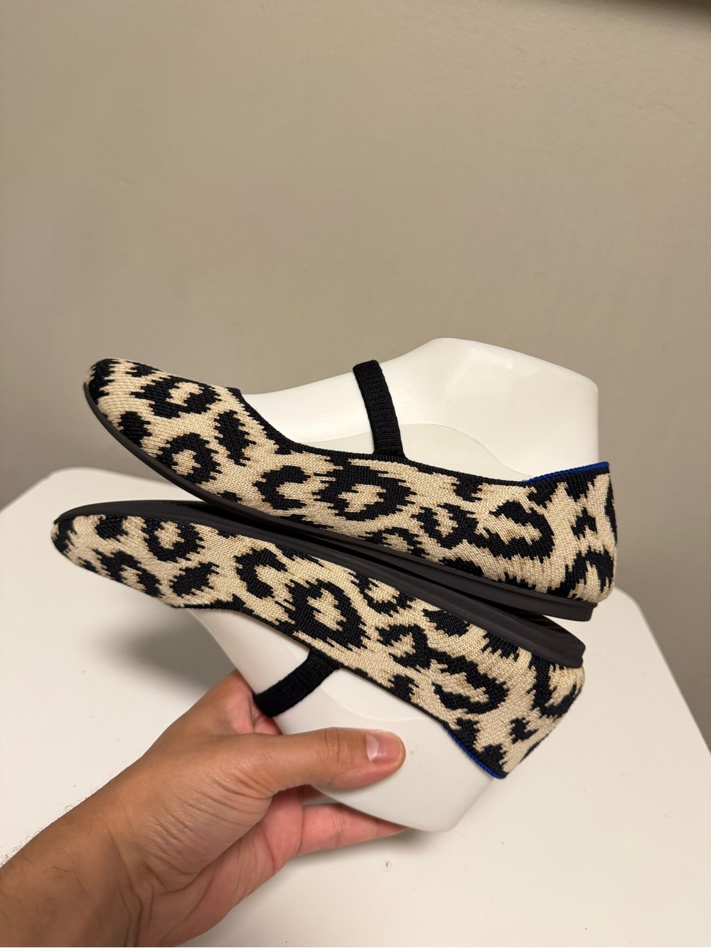 Rothys The Max Square Mary Jane Ballet Flats Animal Print Women’s US 8 - Picture 5 of 9